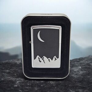 Vintage  Unfired Zippo Lighter "Marlboro Crescent Moon Over Mountain" New Emblem